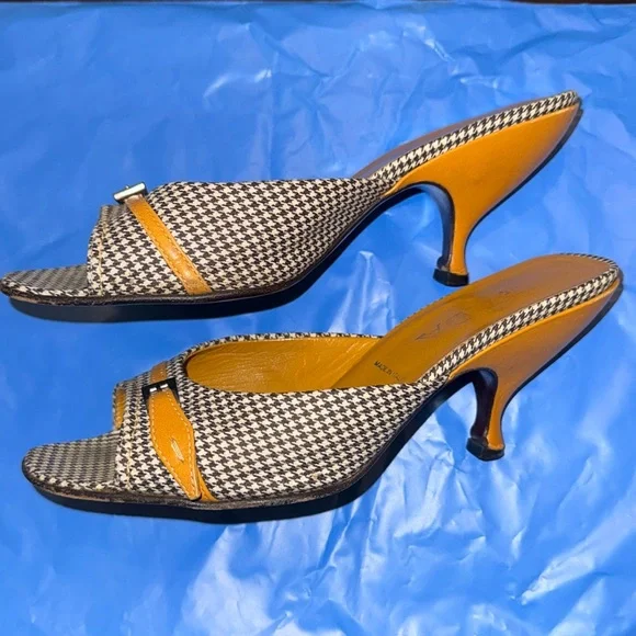 Prada Short Heels - Picture 5 of 9